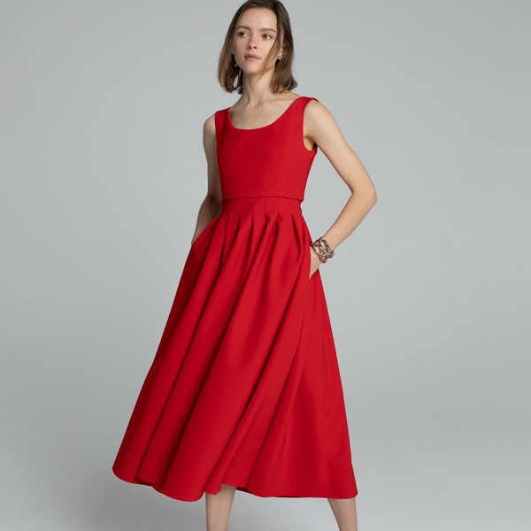 ドレス“Red Perfect”