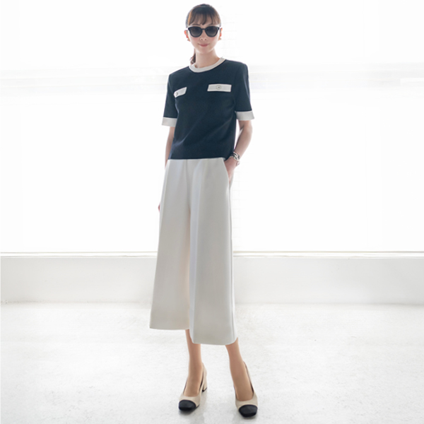 Knit Top "Graceful Lady"