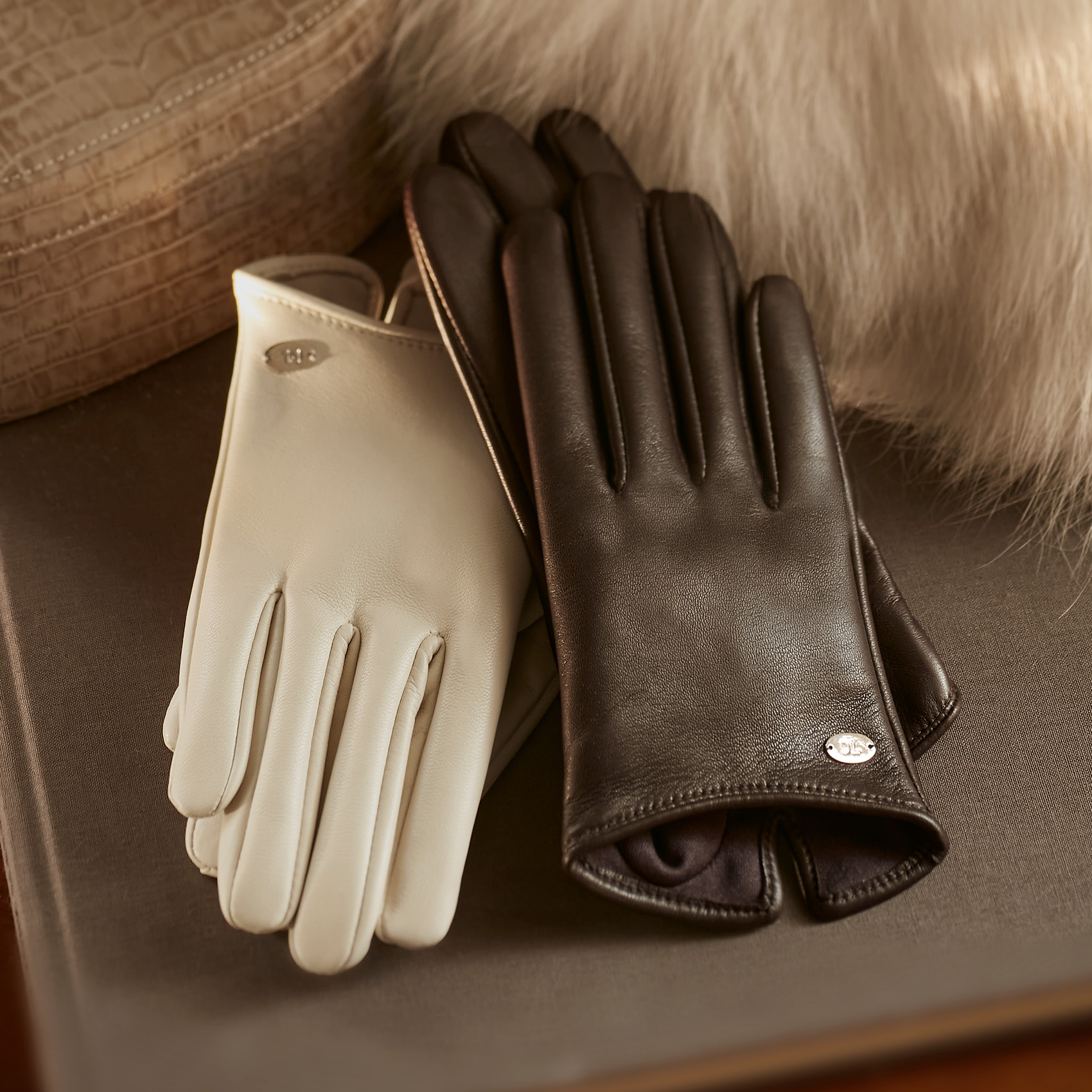 DAISY LIN | Official website and Online Boutique / Audrey Gloves