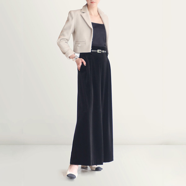 ELEGANT FLARE VELOUR PANTS