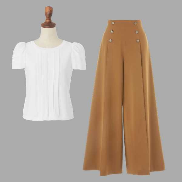 Knit Top “Millefeuille Puff” (White) & Sailor Pants (Camel)