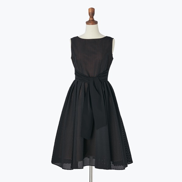 Cross Shade Dress (Black)