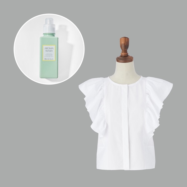 Blouse "Daisy Frill Frill" (White) & DAISY LIN AROMA WASH Ⅱ 550mL