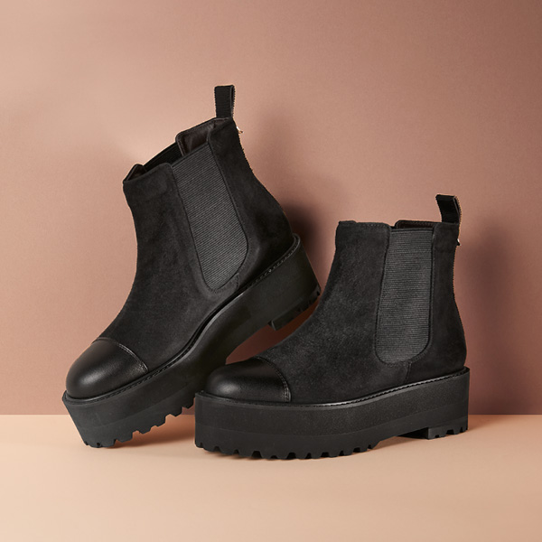 Super Light Tower Boots II (Black Black)