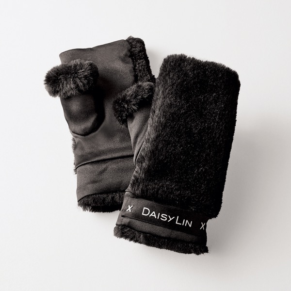 Love Fur Gloves (Black Black)