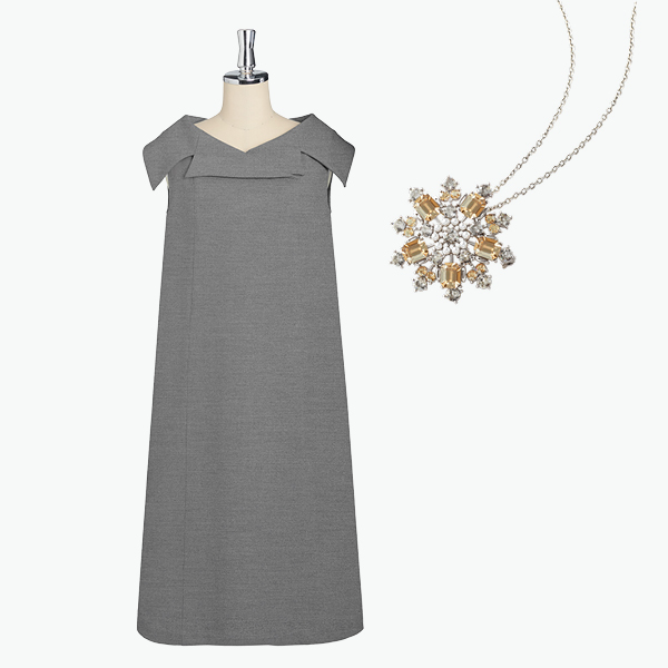 Dress “Upper Class Tank” (Medium Gray)＆Power Stone Brooch & Necklace (Champagne Apricot)